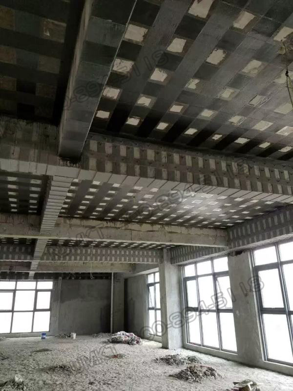 頂、梁碳纖維布加固