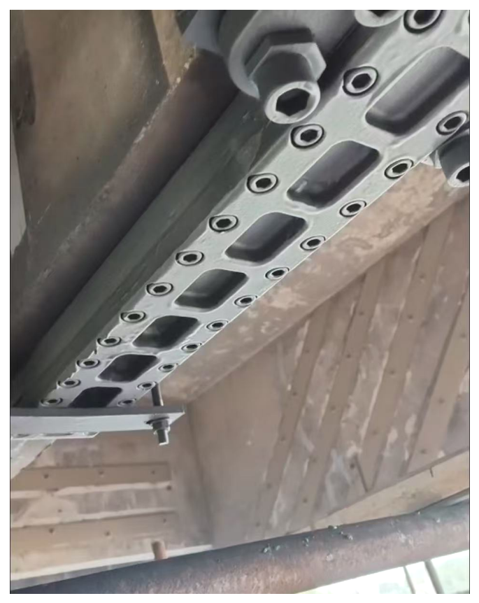 河南興陽線西環立交橋加固工程，曼卡特四層預應力碳板技術筑牢交通&ldquo;生命線&rdquo;